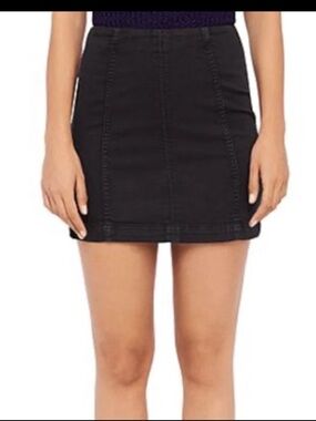 Free People
We the Free Denim Modern Femme
Mini Skirt